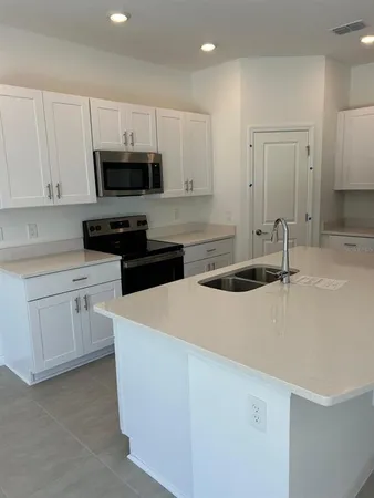 $2,200 | 4901 Revolutionary Way, St. Cloud, FL 34769