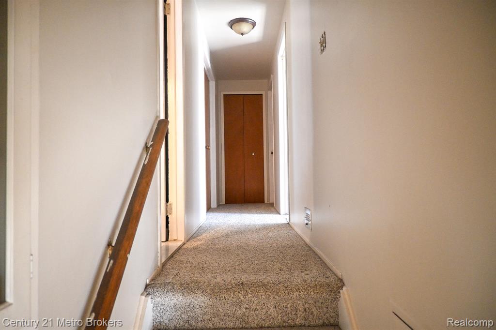 433 Dutch Mill Drive Flushing, MI 48433 - Photo 17 of 26