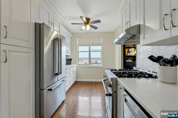 $439,000 | 100 East Palisade Avenue, Unit D45, Englewood, NJ 07631