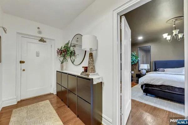 $439,000 | 100 East Palisade Avenue, Unit D45, Englewood, NJ 07631