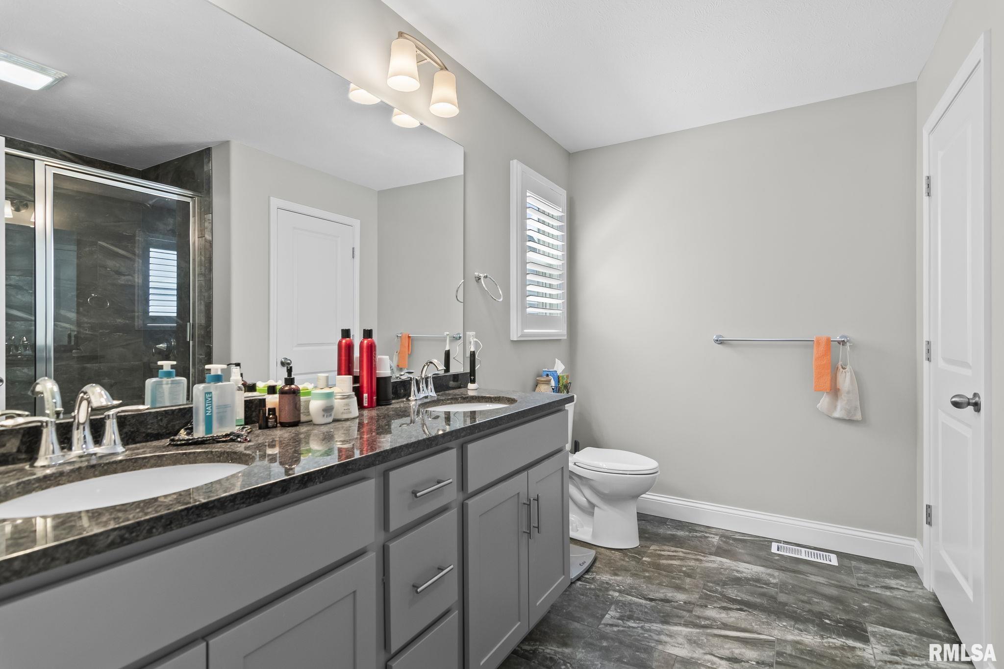 4605 Lasalle Court Springfield, IL 62711 - Photo 18 of 36