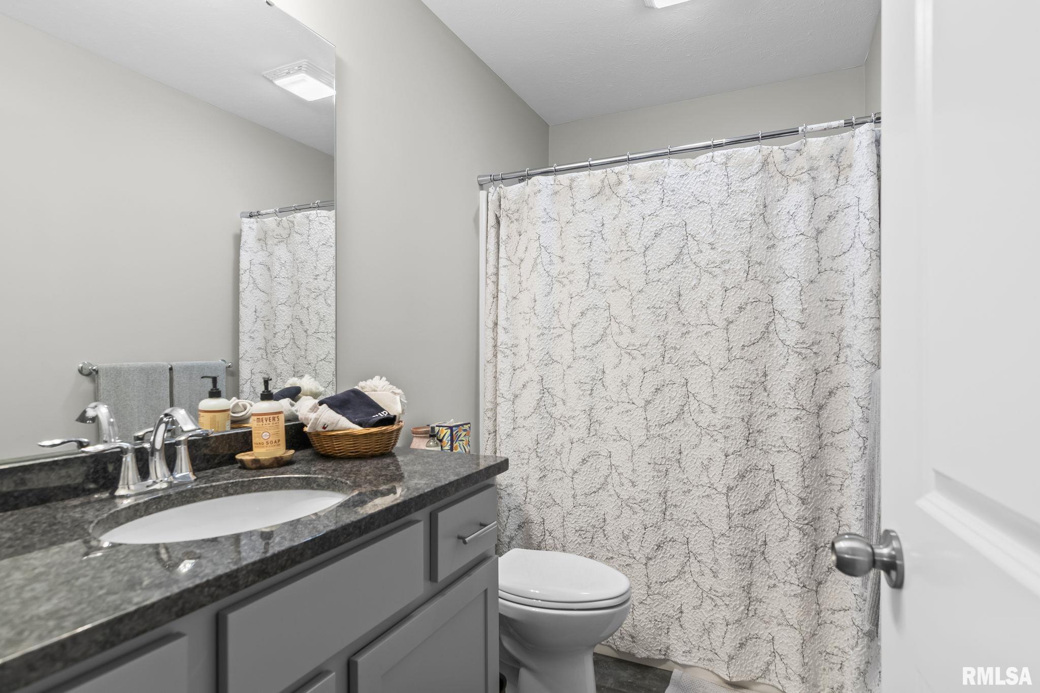 4605 Lasalle Court Springfield, IL 62711 - Photo 22 of 36