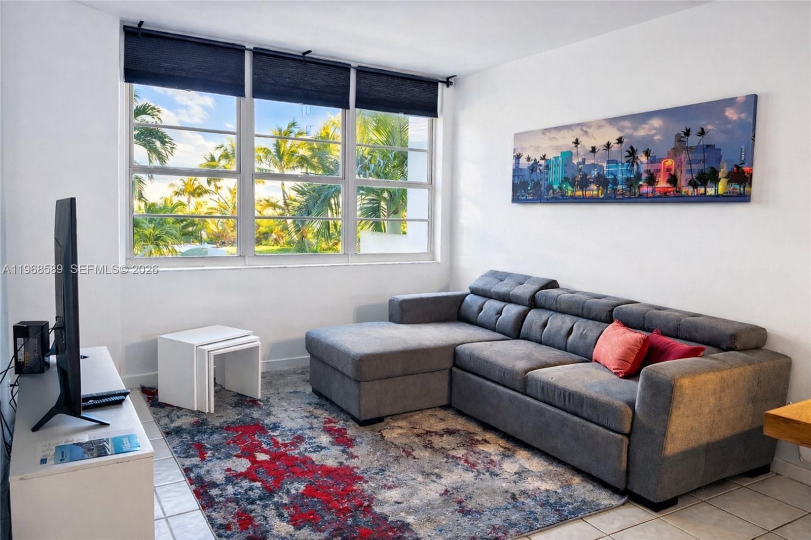 100 Lincoln Road, Unit 415 Miami Beach, FL 33139 - Photo 3 of 32