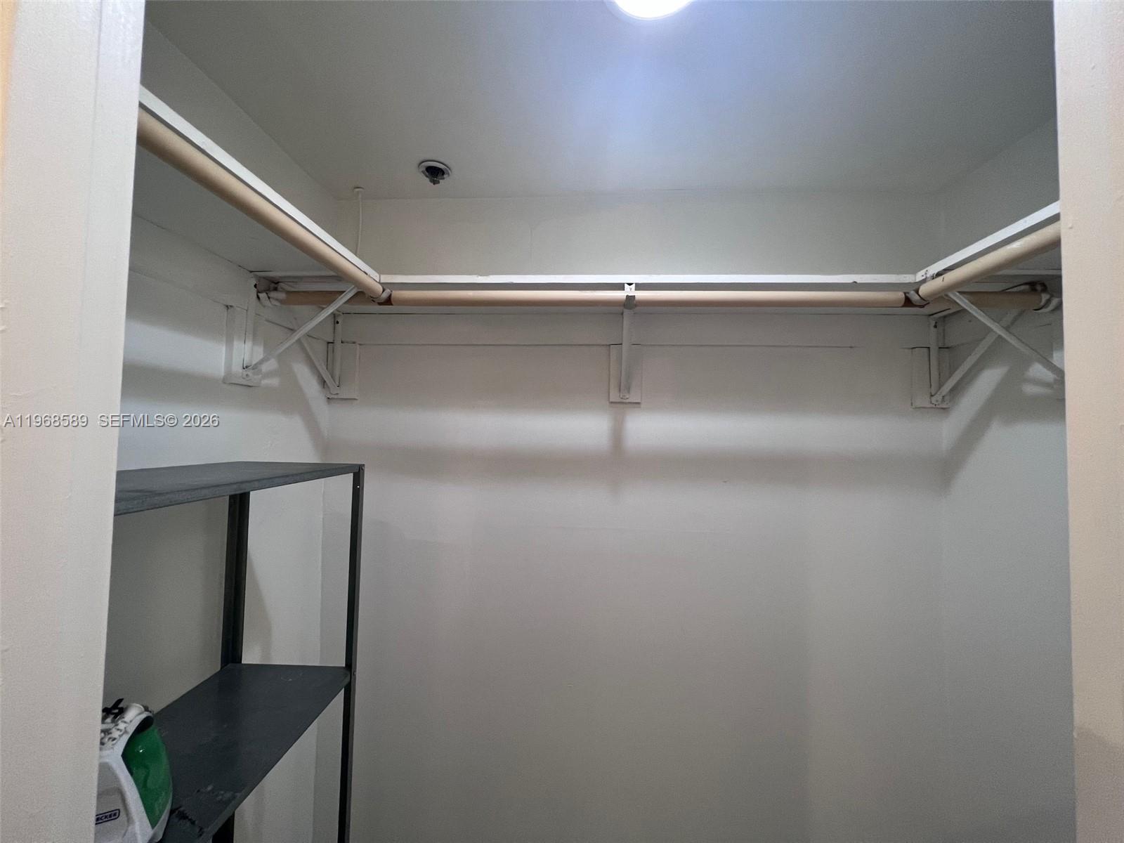 100 Lincoln Road, Unit 415 Miami Beach, FL 33139 - Photo 10 of 32