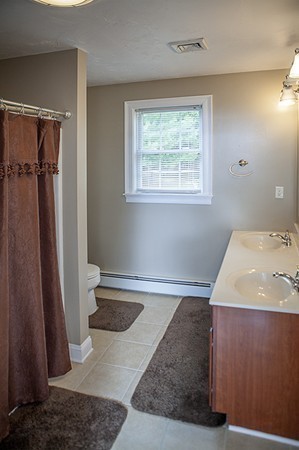 93 Forsythe Farm Road Northbridge, MA 01534 - Photo 23 of 25 Gallery Image 23