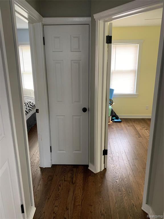 1844 Stanford Road Berkley, MI 48072 - Photo 10 of 36