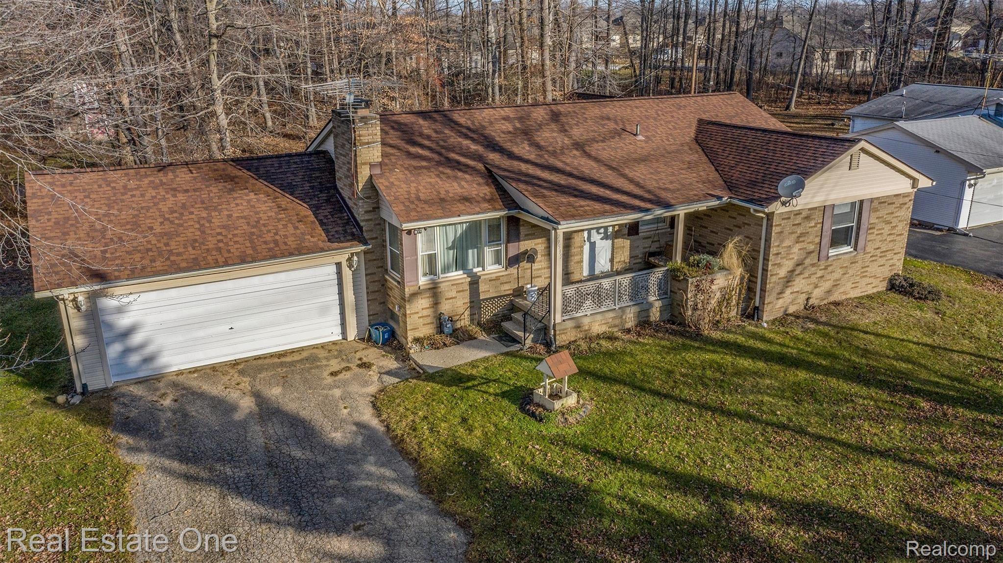 29595 Hickey Road New Baltimore, MI 48051 - Photo 1 of 31 DJI_0932.jpg