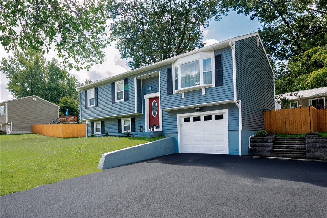 101 Sycamore Avenue Warwick, RI 02886 - Photo 1 of 19