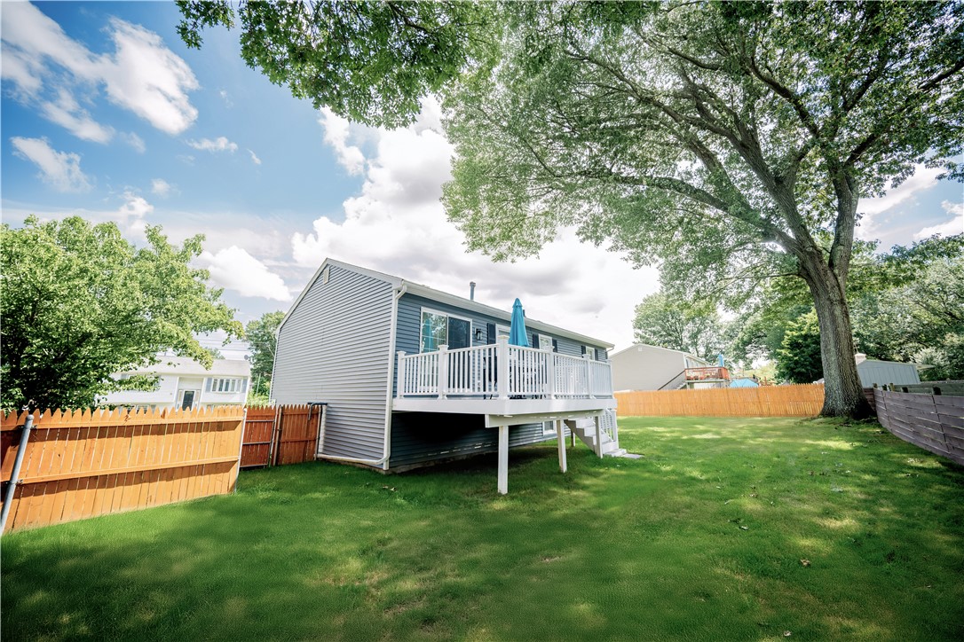 101 Sycamore Avenue Warwick, RI 02886 - Photo 13 of 19