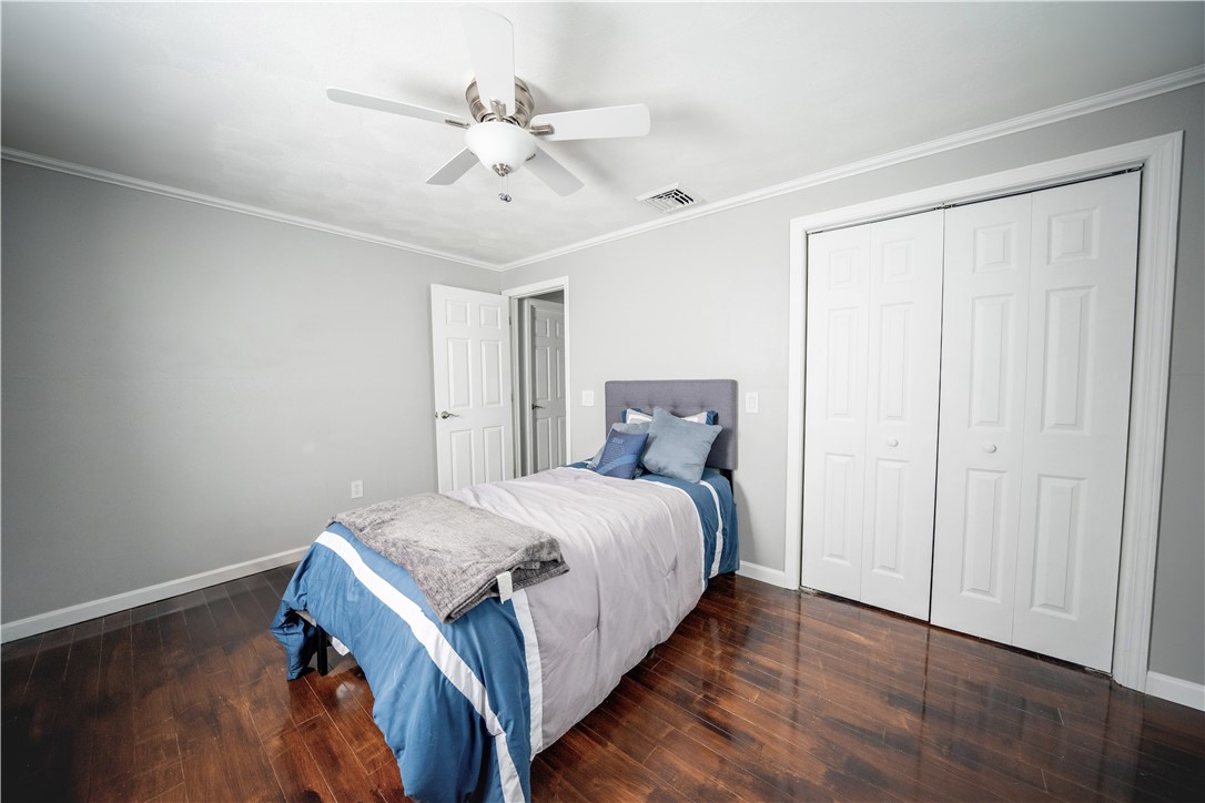 101 Sycamore Avenue Warwick, RI 02886 - Photo 6 of 19