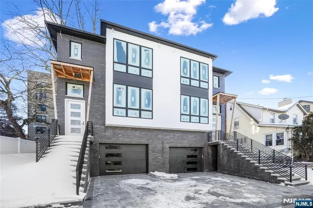 $1,199,000 | 762 Williams Place, Unit A, Cliffside Park, NJ 07010