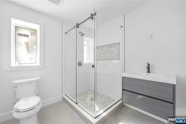 $1,199,000 | 762 Williams Place, Unit A, Cliffside Park, NJ 07010