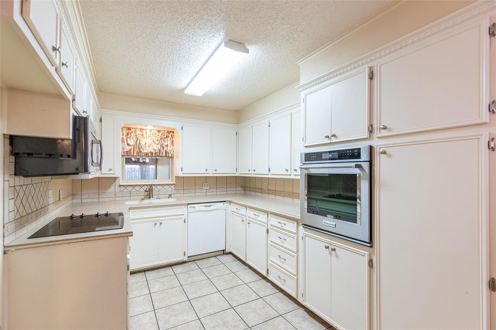 4334 Caprock Road Abilene, TX 79606 - Photo 9 of 40