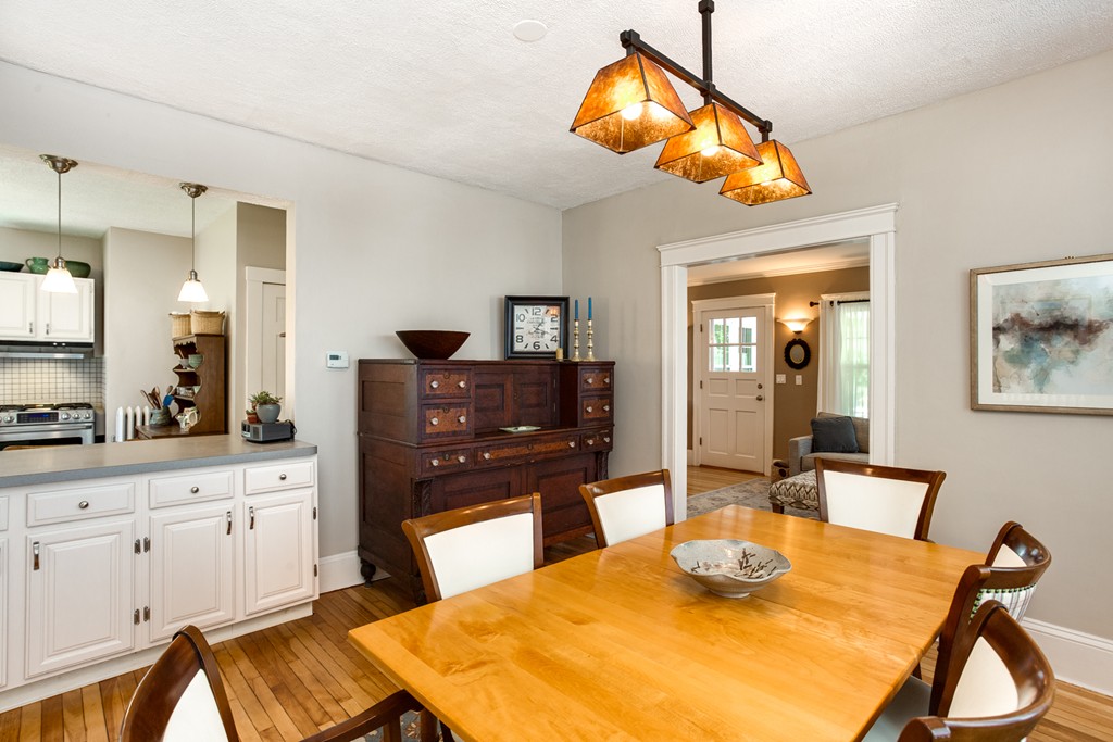 22 Guild Road Worcester, MA 01602 - Photo 8 of 30 Gallery Image 8