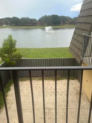 $2,100 | 1014 10th Way, West Palm Beach, FL 33407