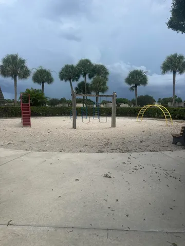 $2,100 | 1014 10th Way, West Palm Beach, FL 33407