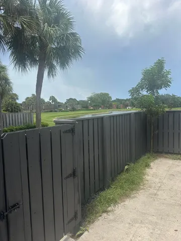 $2,100 | 1014 10th Way, West Palm Beach, FL 33407