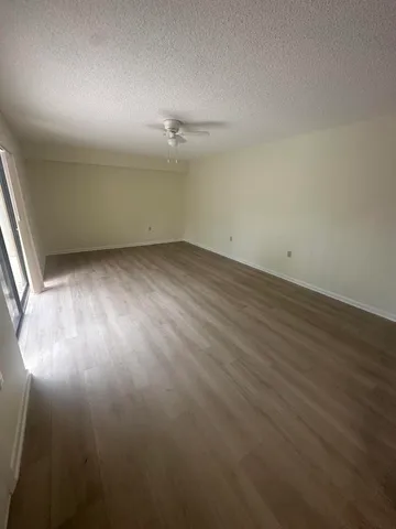 $2,100 | 1014 10th Way, West Palm Beach, FL 33407