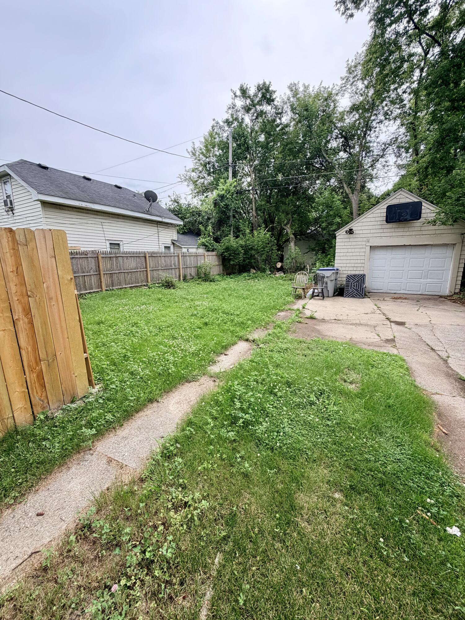 5015 North 49th Street Milwaukee, WI 53218 - Photo 23 of 24 IMG_4443