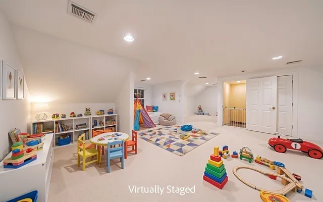 $10,000 | 27 Mellon Road, Wellesley, MA 02482