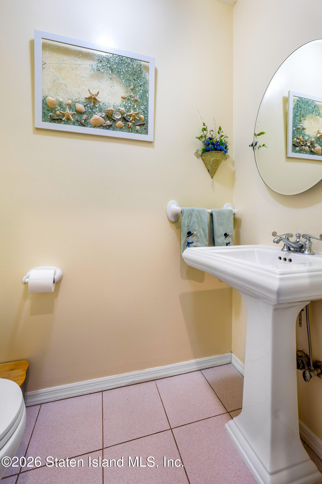 34 Holsman Road Staten Island, NY 10301 - Photo 18 of 33 34 Holsman Rd 17