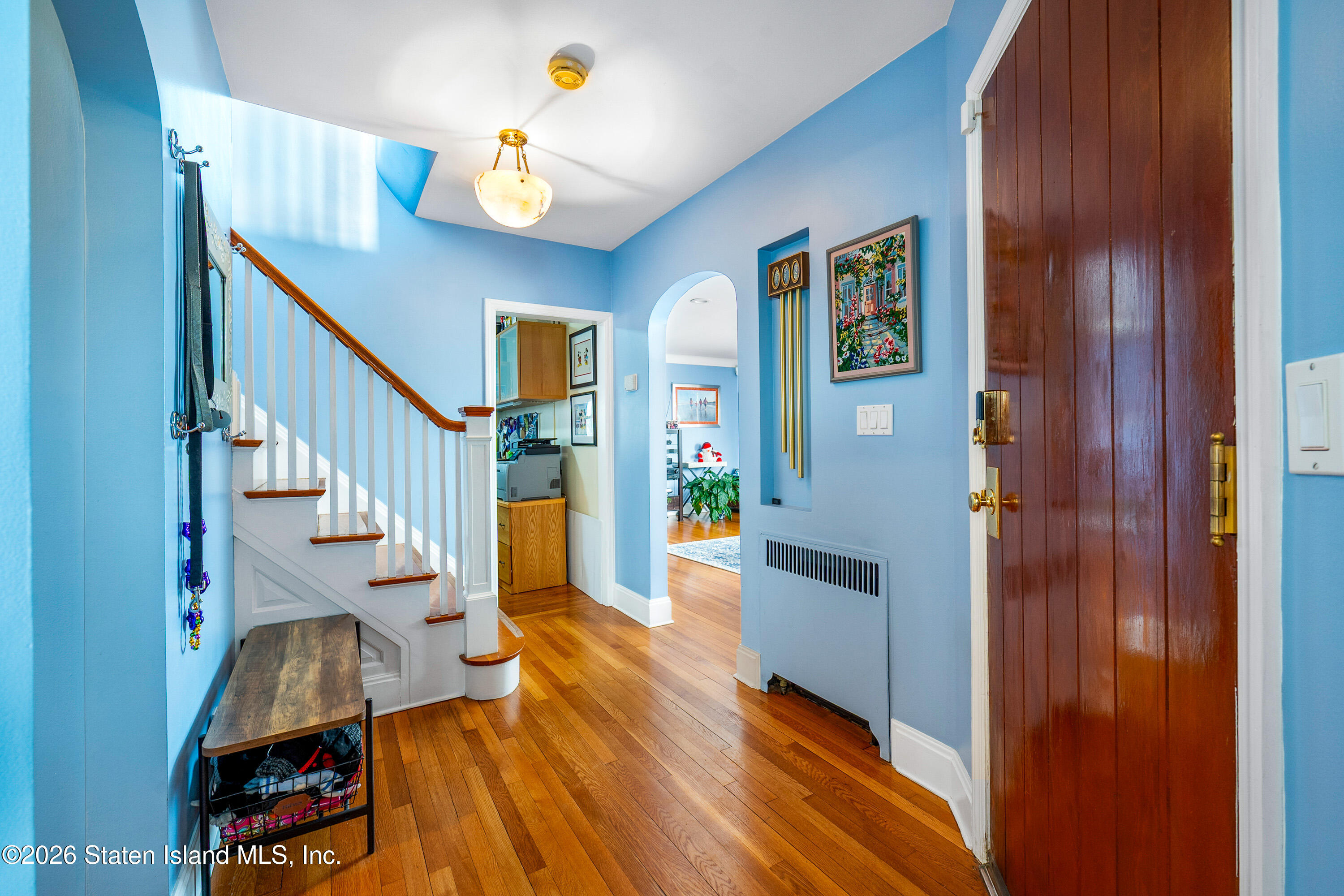 34 Holsman Road Staten Island, NY 10301 - Photo 7 of 33 34 Holsman Rd 6