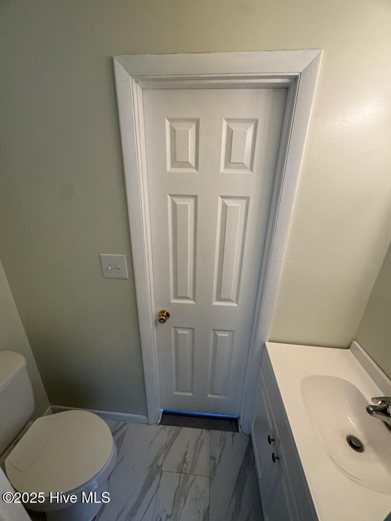 123 Arthur Court Jacksonville, NC 28546 - Photo 7 of 13 Half Bath