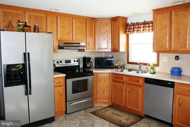 12311 Good Intent Road Keymar, MD 21757 - Photo 8 of 28 Kitchen