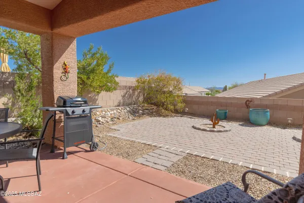 $2,300 | 5357 West Eagle Claws Court, Marana, AZ 85658