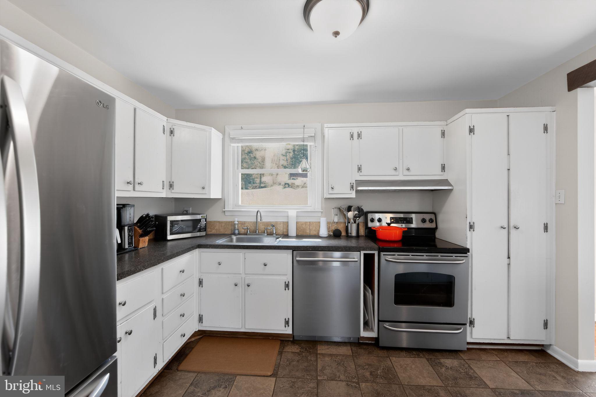 1259 Audubon Road West Chester, PA 19382 - Photo 6 of 29