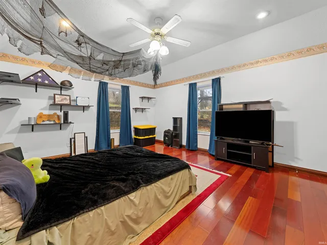 $375,000 | 572 Bex Addn Drive, Bedford, IN 47421