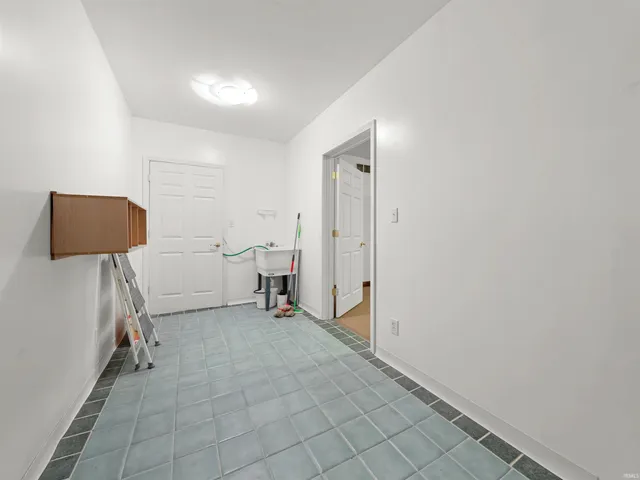 $375,000 | 572 Bex Addn Drive, Bedford, IN 47421