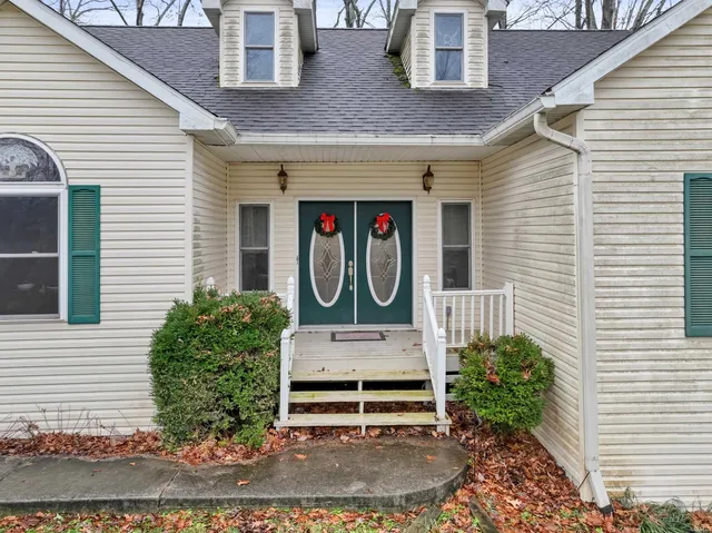 $375,000 | 572 Bex Addn Drive, Bedford, IN 47421