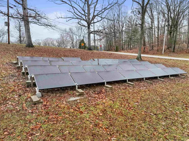 $375,000 | 572 Bex Addn Drive, Bedford, IN 47421