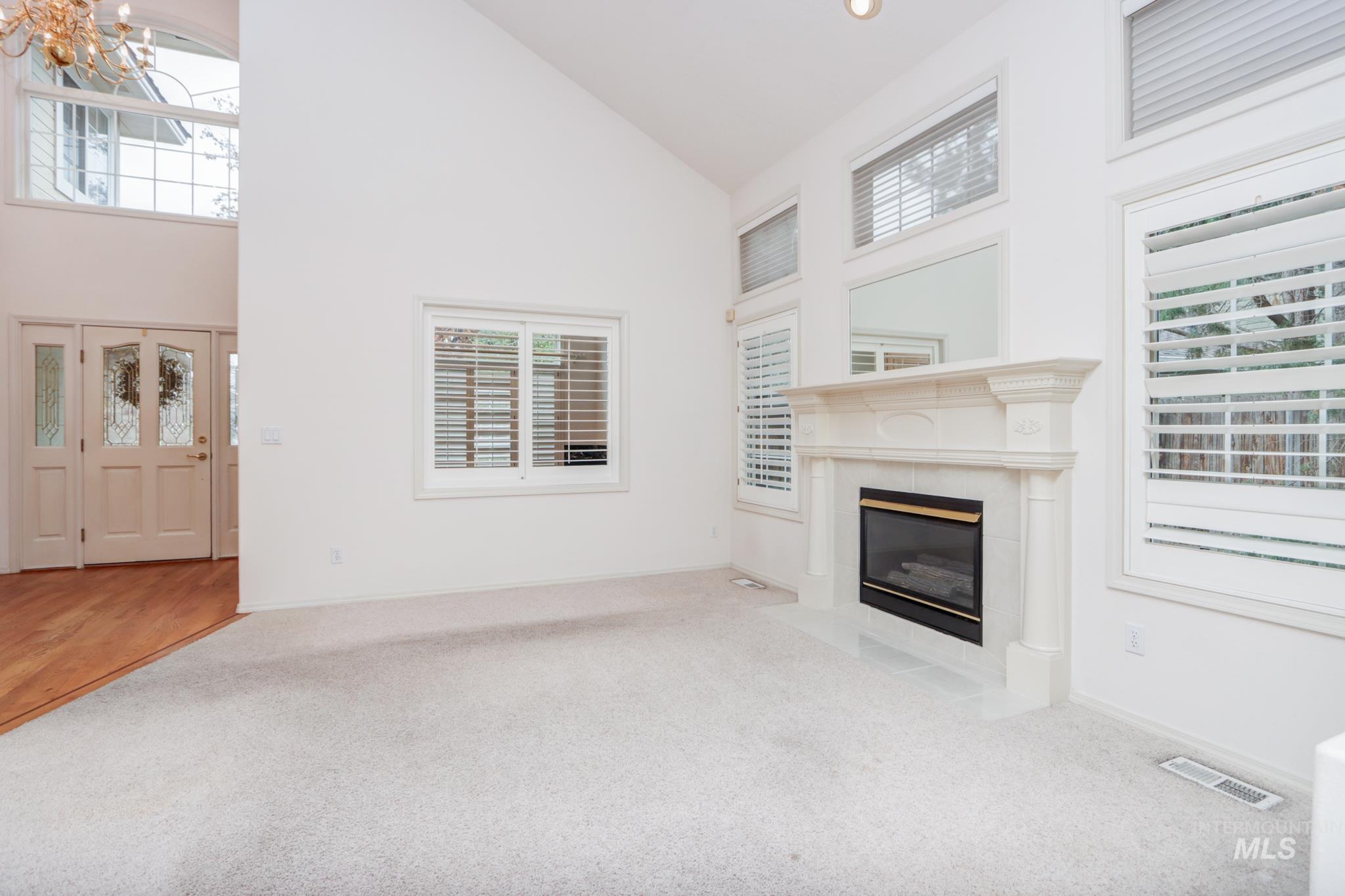 8037 West Innsbrook Court Boise, ID 83704 - Photo 11 of 42