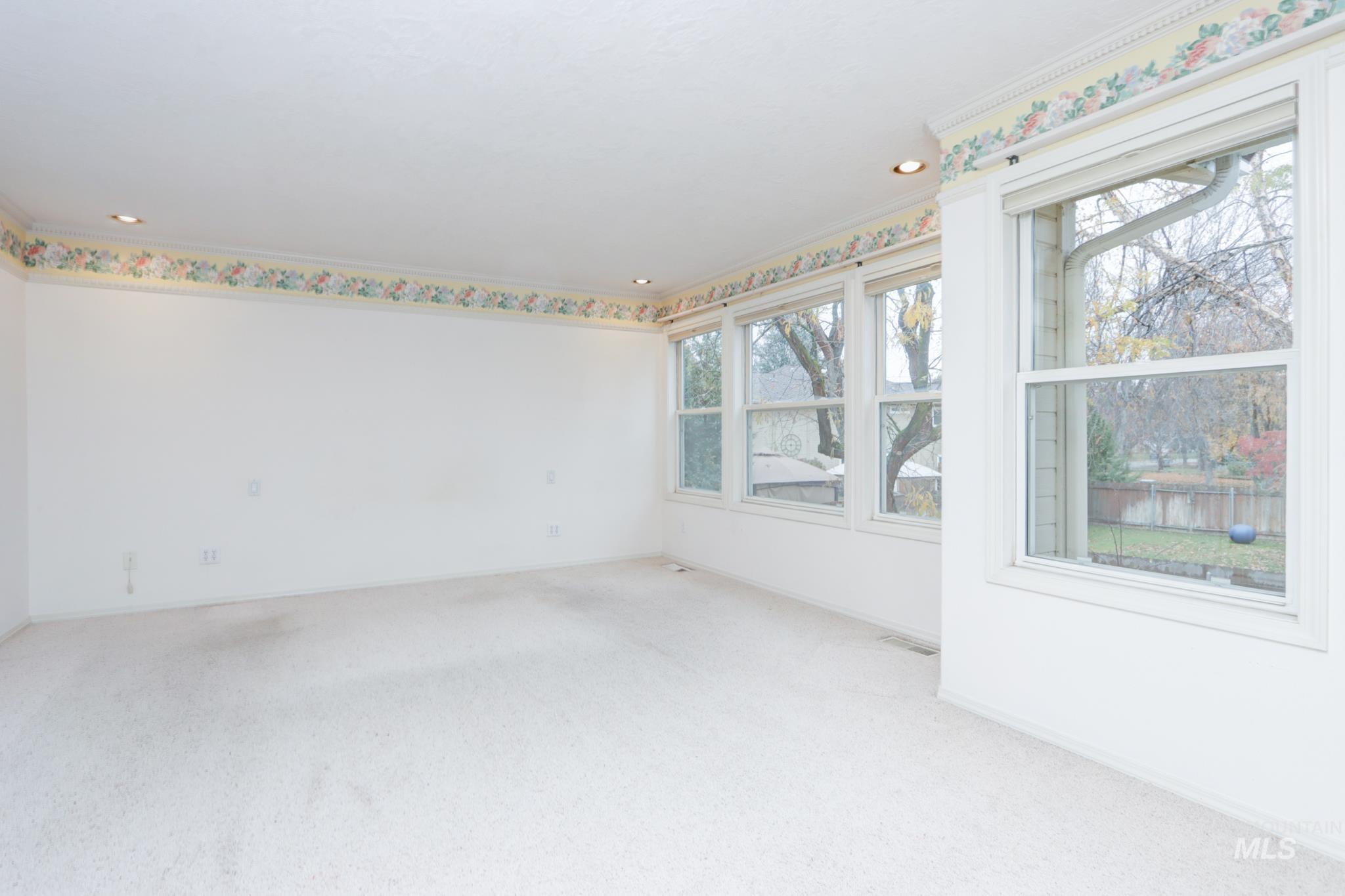 8037 West Innsbrook Court Boise, ID 83704 - Photo 23 of 42