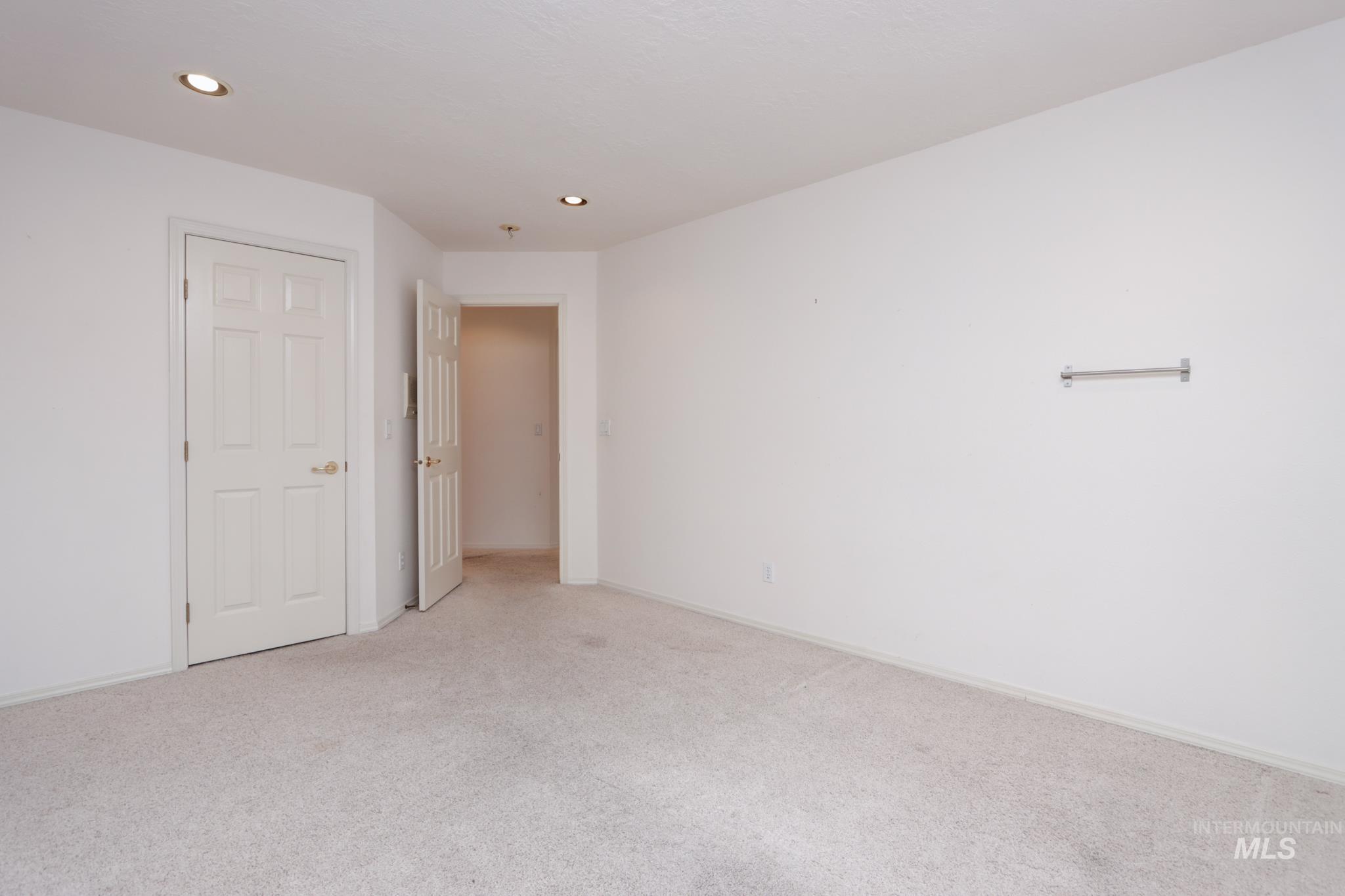 8037 West Innsbrook Court Boise, ID 83704 - Photo 31 of 42