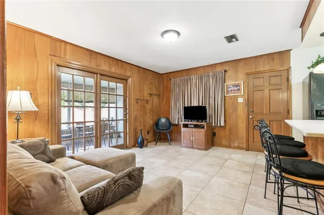 $259,000 | 1616 Eisenhower Avenue, Metairie, LA 70003