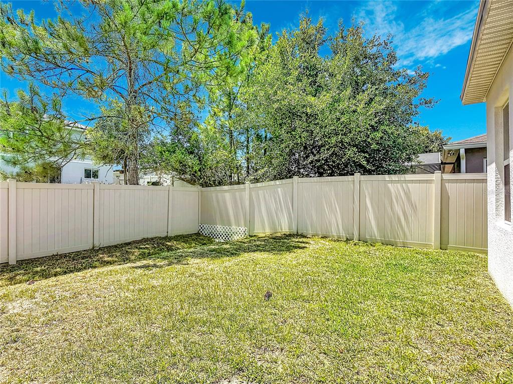 1562 Tamarind Road Davenport, FL 33896 - Photo 20 of 22