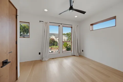 $2,499,900 | 1603 5th Avenue North, Nashville, TN 37208