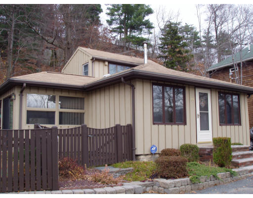 63 Mayfair Road Peabody, MA 01960 - Photo 1 of 14 Gallery Image 1