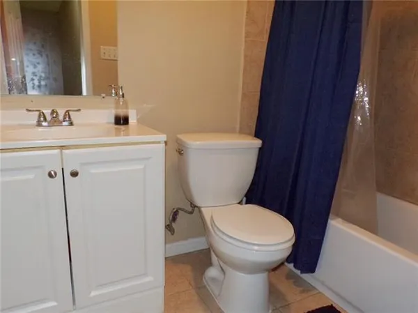 $229,000 | 584 Holmes Boulevard, Gretna, LA 70056