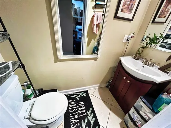 $229,000 | 584 Holmes Boulevard, Gretna, LA 70056