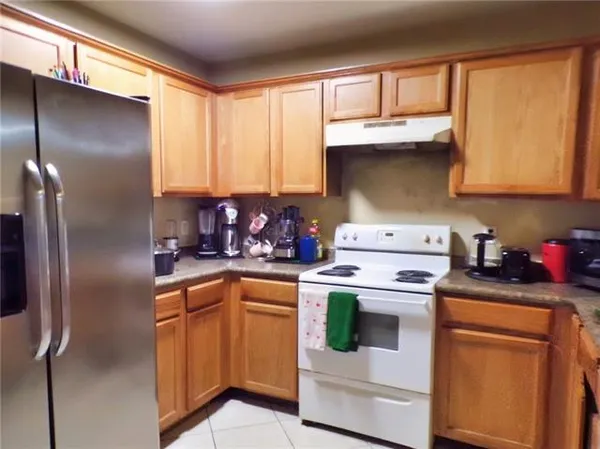 $229,000 | 584 Holmes Boulevard, Gretna, LA 70056