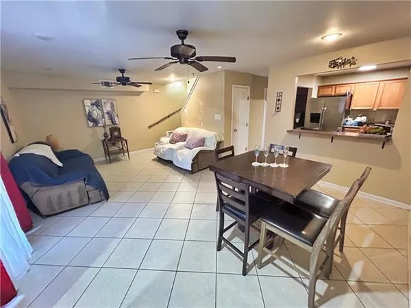 $229,000 | 584 Holmes Boulevard, Gretna, LA 70056