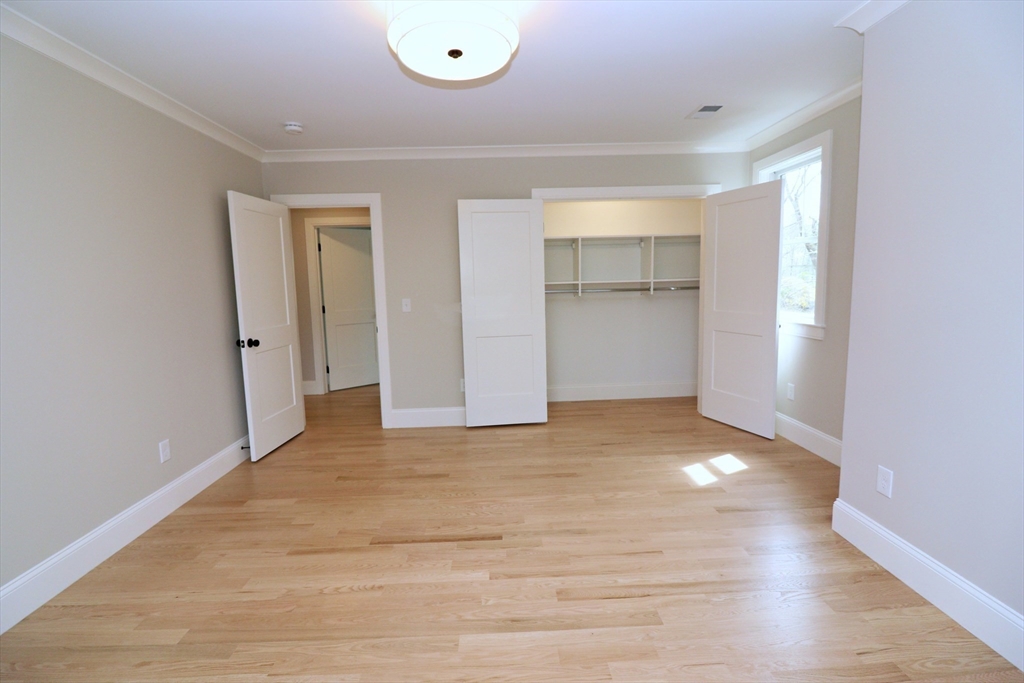 41 Curve Street Needham, MA 02492 - Photo 19 of 28