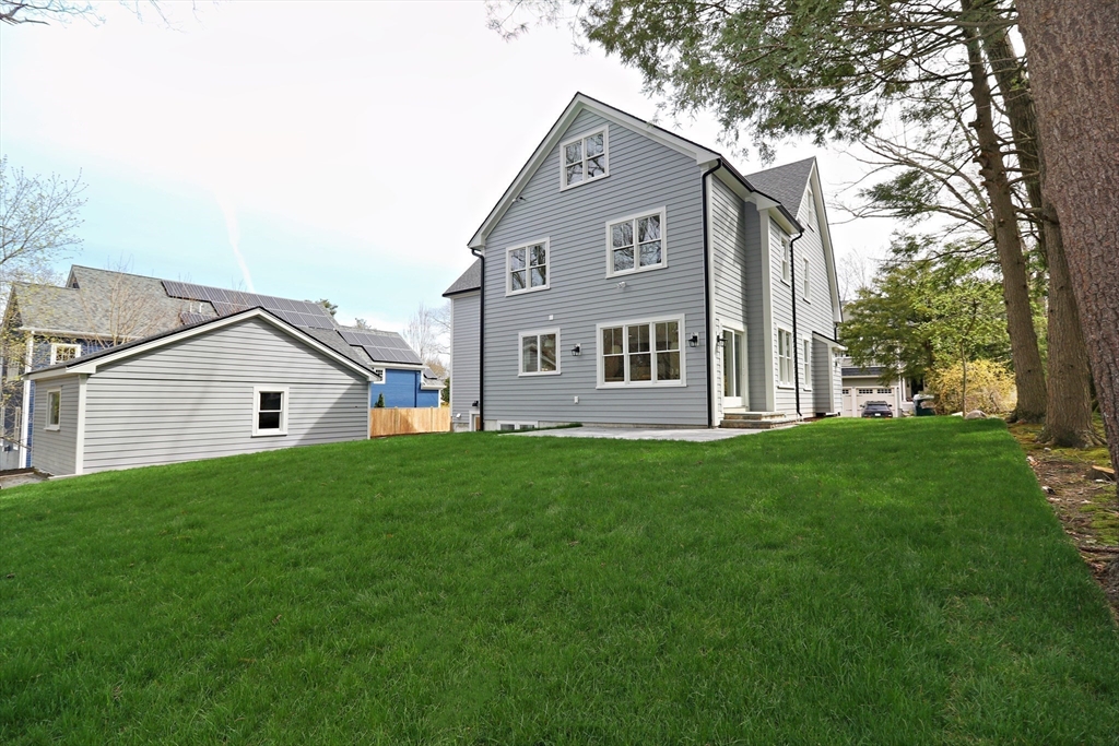 41 Curve Street Needham, MA 02492 - Photo 28 of 28
