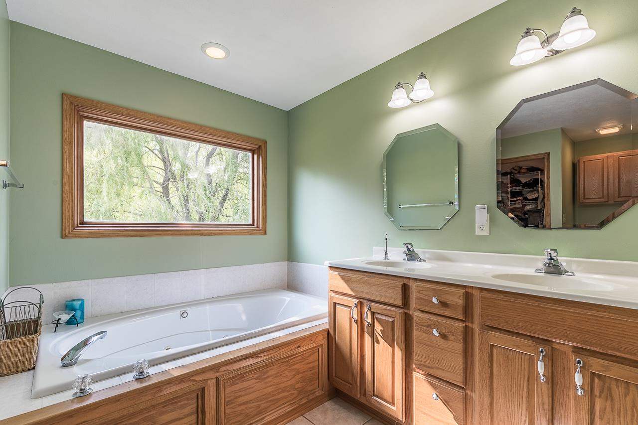 3232 Prairie Road Belvidere, IL 61008 - Photo 19 of 39 Gallery Image 19
