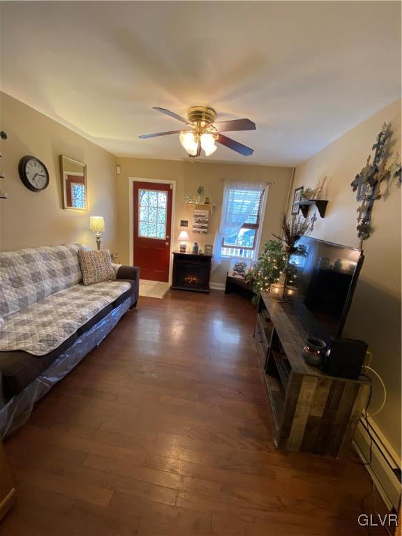 153 Spring Street Easton, PA 18042 - Photo 3 of 20 Gallery Image 3