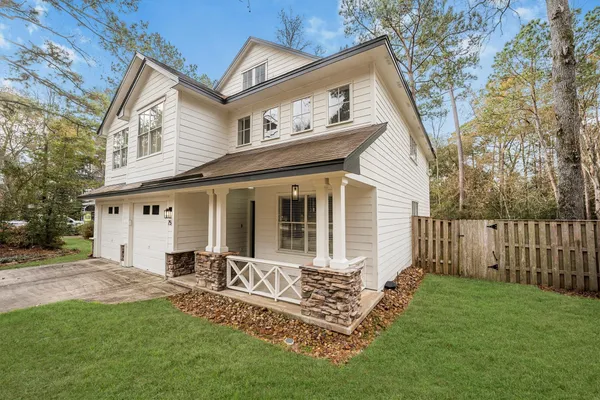 $4,000 | 75 Autumn Branch Drive, The Woodlands, TX 77382